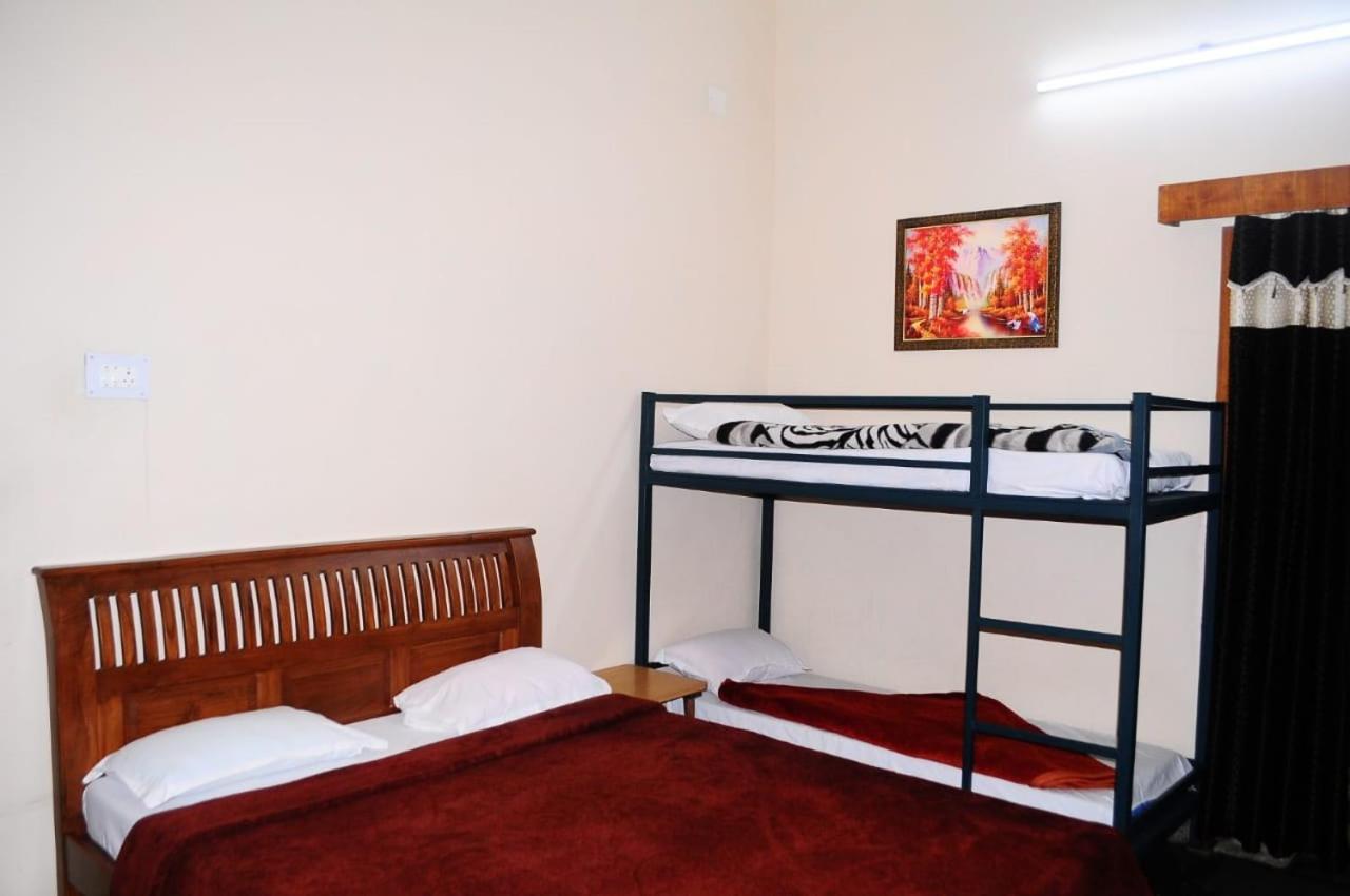 Park Corner Home Stay 쿠누르 외부 사진