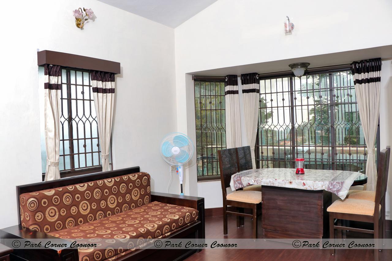 Park Corner Home Stay 쿠누르 외부 사진